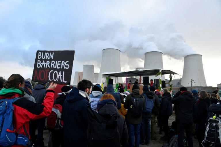 ناشطون بيئيون يحتلون مناجم فحم في ألمانيا