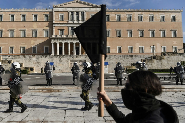 احتجاجات في اليونان في ذكرى مقتل فتى بيد شرطي