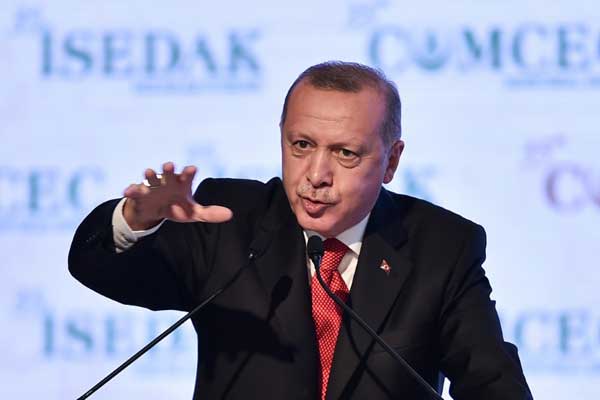 الرئيس التركي رجب طيب إردوغان في إسطنبول بتاريخ 27 نوفمبر 2019