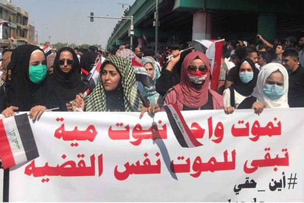 متظاهرات عراقيات يؤكدن الاستمرار بالاحتجاج