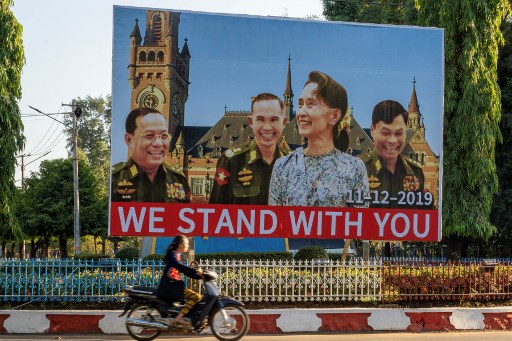 أونغ سان سو تشي ستدافع شخصيا عن بورما أمام محكمة العدل