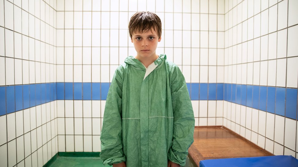 هل يمكن لطفل في العاشرة من العمر أن يكون قاتلًا بدم بارد؟