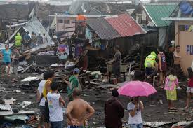 ارتفاع حصيلة قتلى الإعصار فانفوني في الفلبين إلى 50