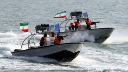 قوارب بحرية سريعة تابعة للحرس الثوري الايراني 