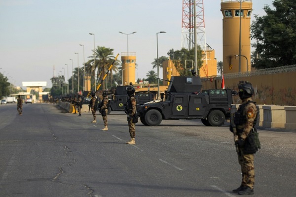 قوات مكافحة الارهاب العراقية تحرس السفارة الأميركية في بغداد في 2 يناير 2020