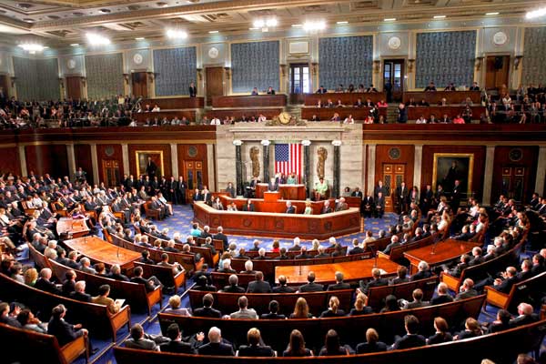 الكونغرس الأميركي لم يتبلّغ مسبقًا بقرار اغتيال سليماني