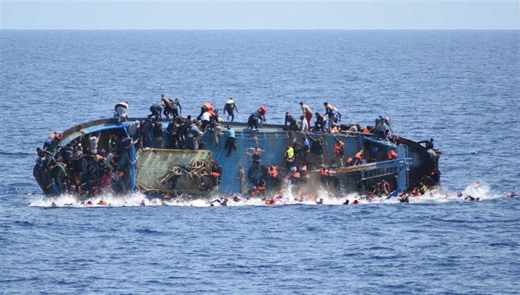 مصرع 11 مهاجرًا بينهم ثمانية أطفال في بحر إيجه