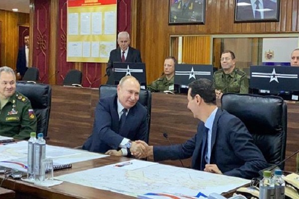 جانب من لقاء بوتين والأسد بوزارة الدفاع السورية