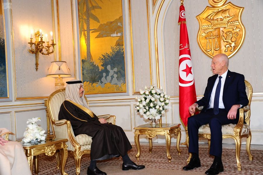 الرئيس التونسي قيس سعيّد مستقبلا وزير الخارجية السعودي يوم الخميس - واس