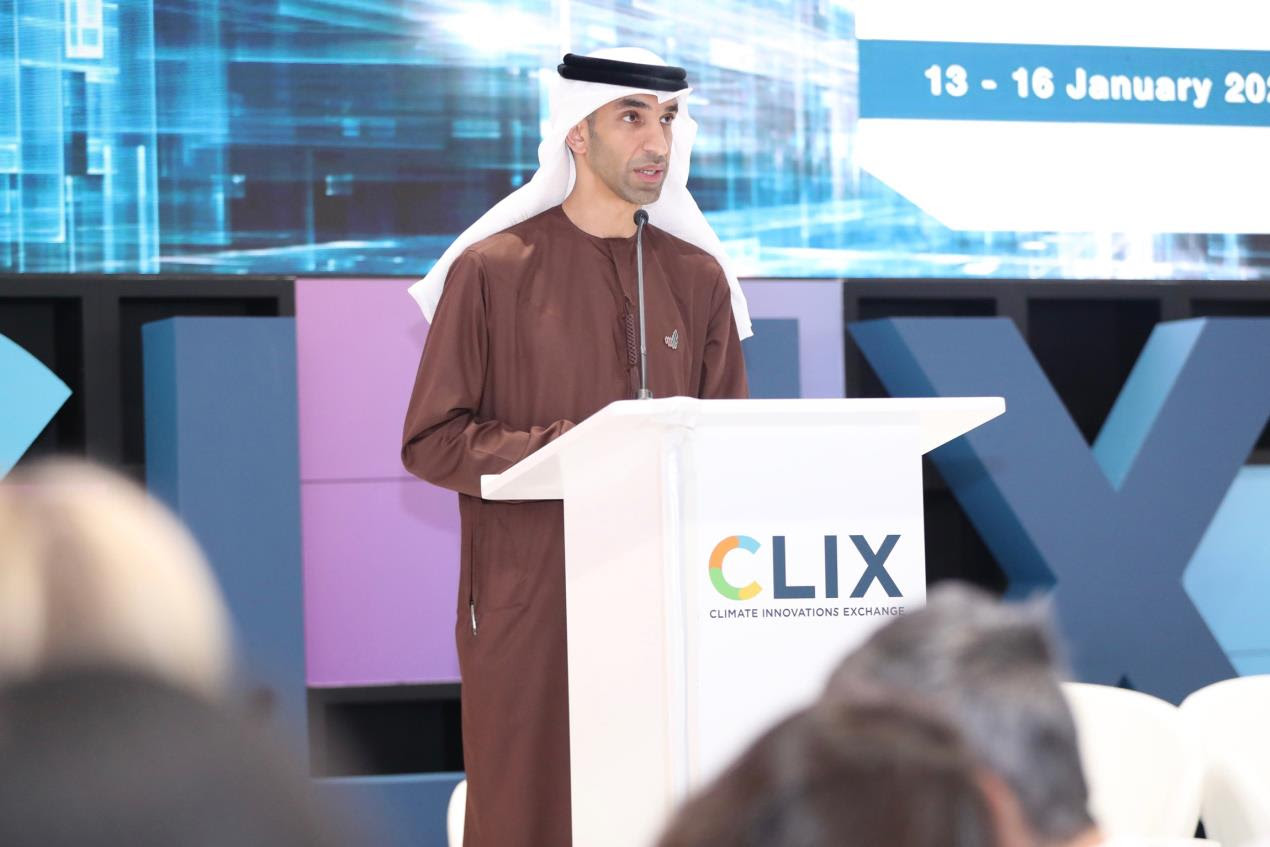وزير التغير المناخي والبيئة الإماراتي يفتتح كليكس 2020