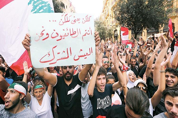 حالات الهجرة تزداد في لبنان نتيجة الأزمة