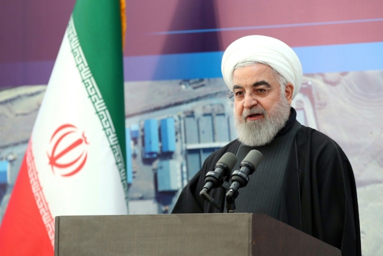 روحاني يحض الإيرانيين على المشاركة في الانتخابات