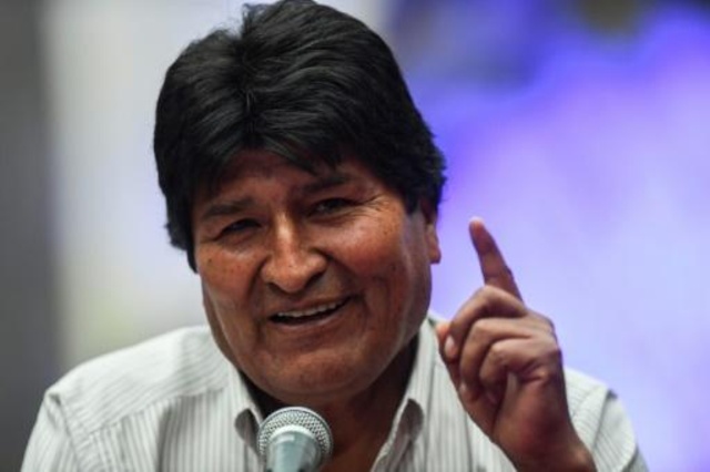رئيسة بوليفيا الموقتة تطلب من وزراء حكومتها تقديم استقالتهم