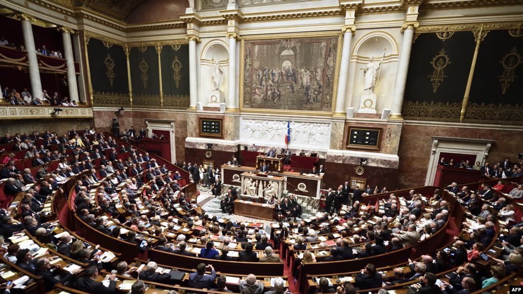 جلسة خاصة في البرلمان الفرنسي. أرشيف