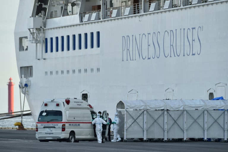 ارتفاع عدد المصابين بكورونا على متن سفينة تخضع لحجر صحّي في اليابان إلى 64