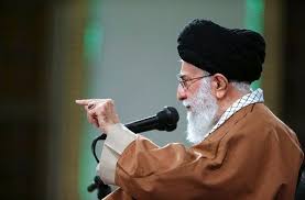 خامنئي: يجب على إيران أن تصبح قوية للانتهاء من تهديدات العدو