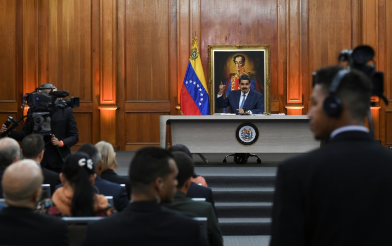 مادورو يتهم رئيس البرازيل بالسعي إلى الحرب