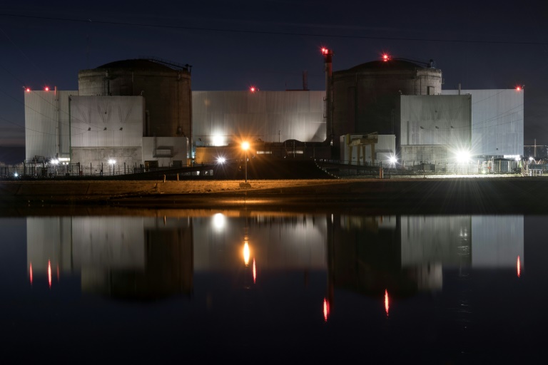 محطة فيسنهايم النووية، أقدم المحطات في فرنسا، في 21 شباط/فبراير 2020