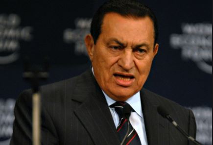 المحطات الكبرى في حياة حسني مبارك