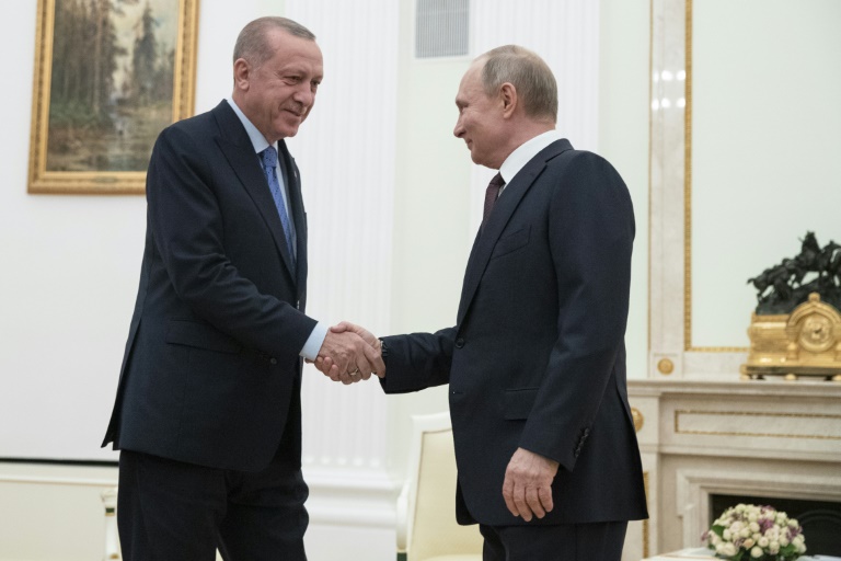 الرئيسان الروسي فلاديمير بوتين والتركي رجب طيب إردوغان في الكرملين في 5 مارس 2020