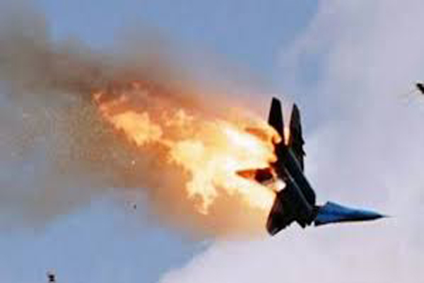 الجيش التركي يسقط طائرة حربية سورية في إدلب