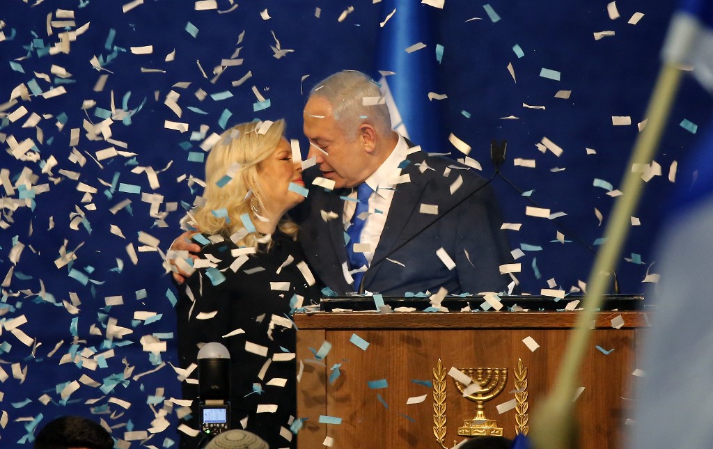 نتانياهو يحتفل بالنصر الذي 