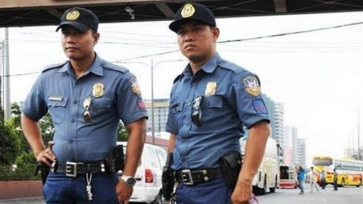 الشرطة تنتشر في مركز تجاري في مانيلا لتحرير رهائن