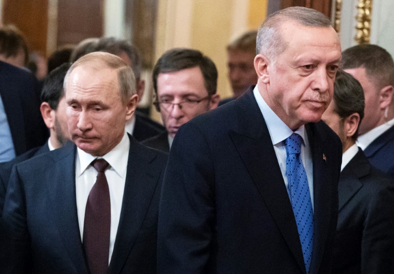 الاتفاق مع موسكو مخرج موقت لإردوغان في إدلب