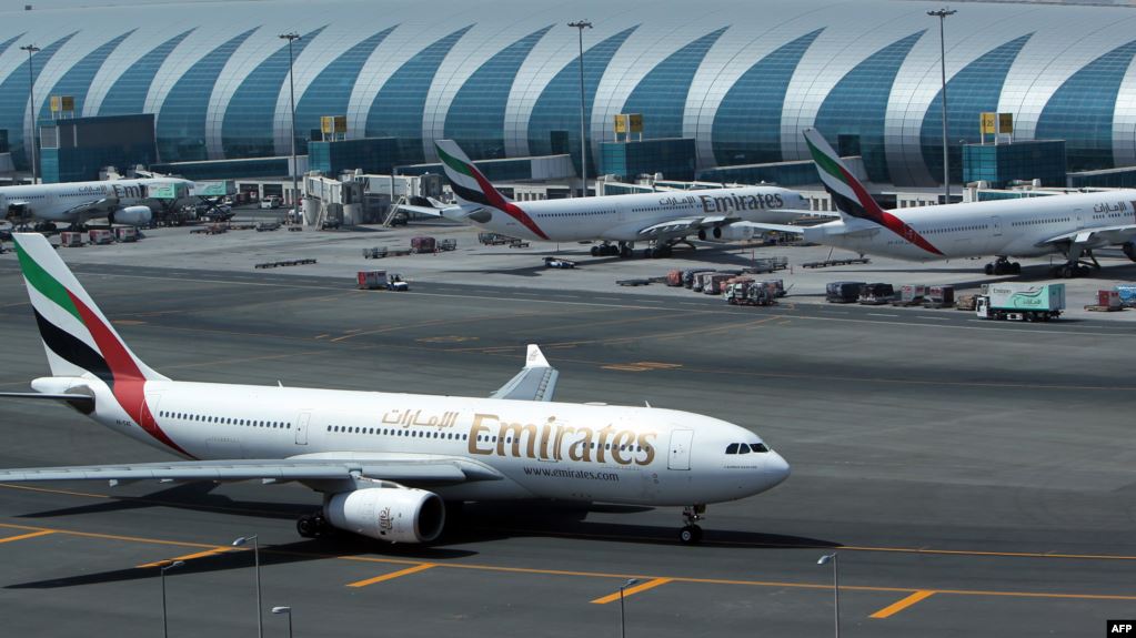 طائرات تابعة لطيران الإمارات في مطار دبي