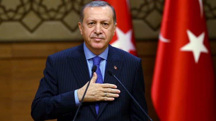 أردوغان يعلن انتهاك الهدنة في إدلب ويطالب موسكو باتخاذ اجراءات