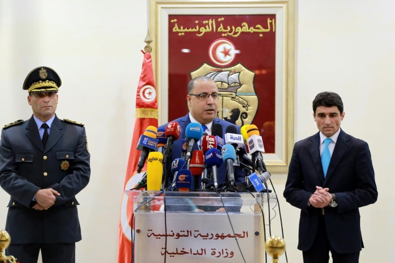 توقيف 400 في تونس لمخالفتهم حظر التجول المفروض لمكافحة كورونا