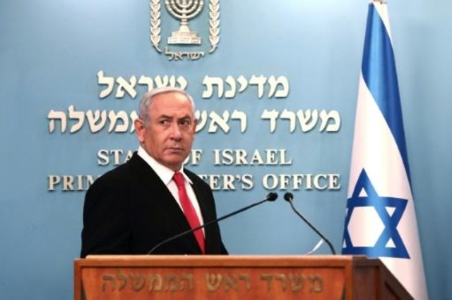 رئيس الوزراء الإسرائيلي بنيامين نتانياهو خلال إلقائه خطاباً حول الإجراءات الجديدة المتعلقة بفيروس كورونا في القدس