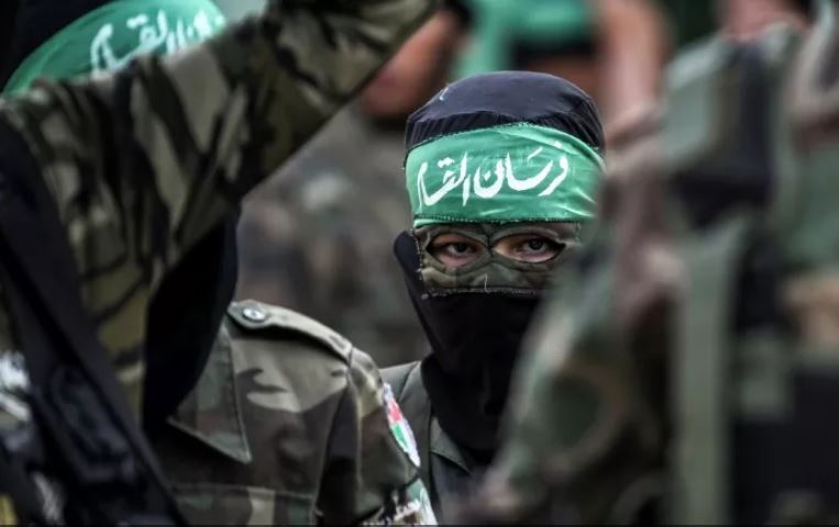 عنصر من كتائب القسام الجناح العسكري لحركة حماس في قطاع غزة