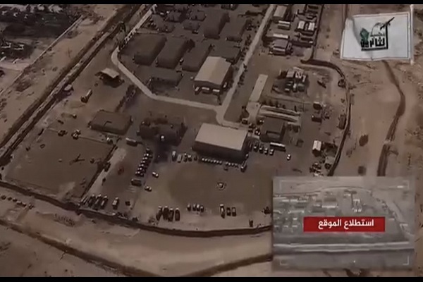 قاعدة عين الاسد الاميركية في الانبار من الجو صورة التقطتها مليشيا عصبة الثائرين العراقية 