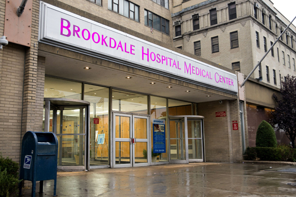 مستشفيات فارغة في نيويورك!! فأين المرضى؟؟