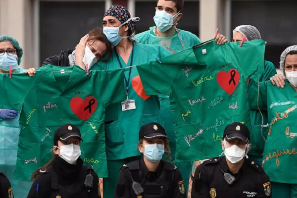 كورونا تسبب بأكثر من 18 ألف وفاة في إسبانيا