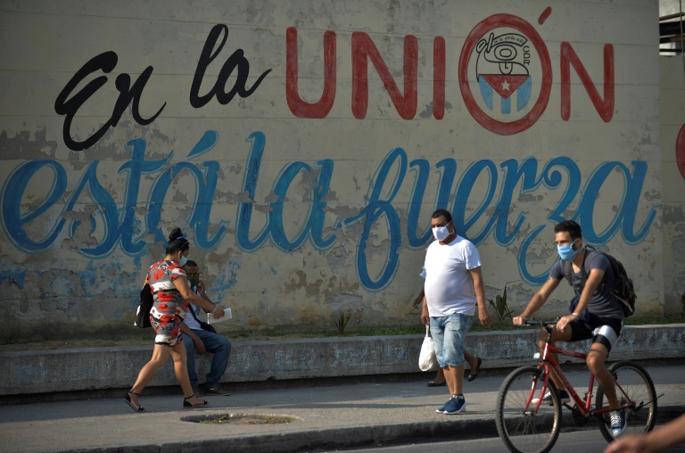 مطالبات برفع الحظر الأميركي عن كوبا