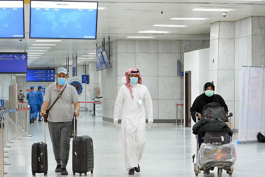 وصول رحلتين من الخرطوم وتونس ضمن الرحلات المخصصة لعودة المواطنين من الخارج إلى مطار الملك عبدالعزيز الدولي