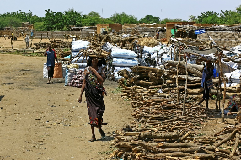 مخيم كلمة في نيالا عاصمة إقليم دارفور، للفارين من النزاع في الإقليم، في 9 تشرين الأول/أكتوبر 2019