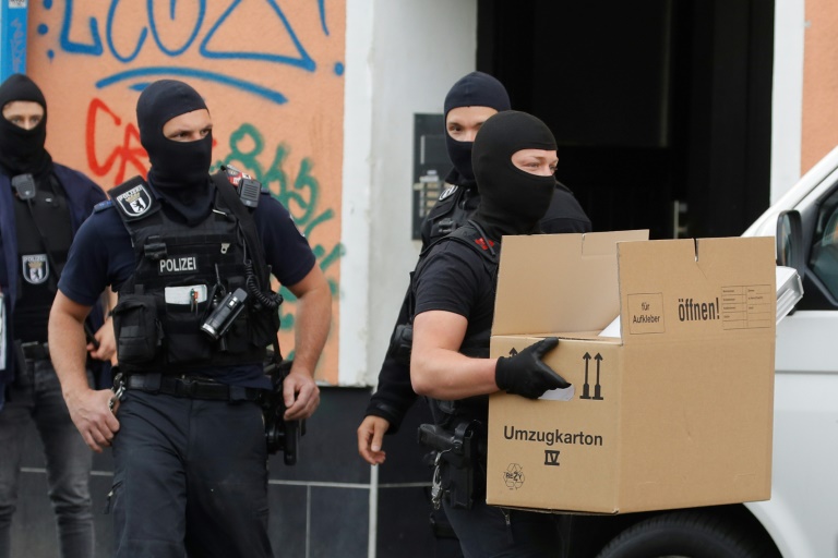 الشرطة الألمانية تداهم شقق إسلاميين مشتبه بهم