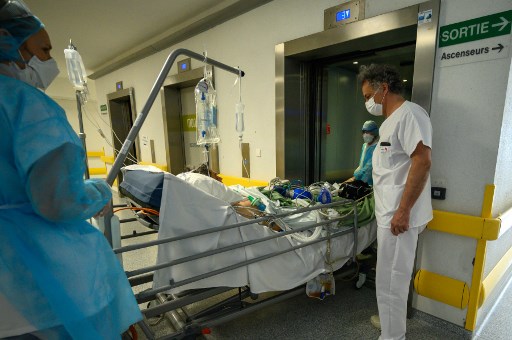 104 وفيات جديدة في فرنسا بكورونا والحصيلة تتجاوز 27500
