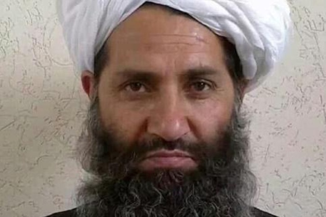 زعيم طالبان يؤكد التزام الحركة الأفغانية باتّفاقها مع واشنطن