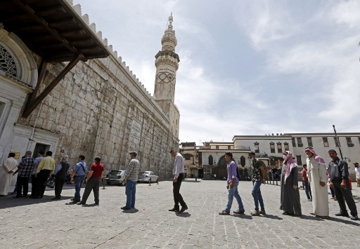 سوريا تعلّق صلاة عيد الفطر في المساجد بسبب كورونا