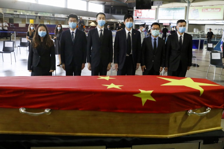 إسرائيل تقيم تأبيناً للسفير الصيني قبل إعادة جثمانه