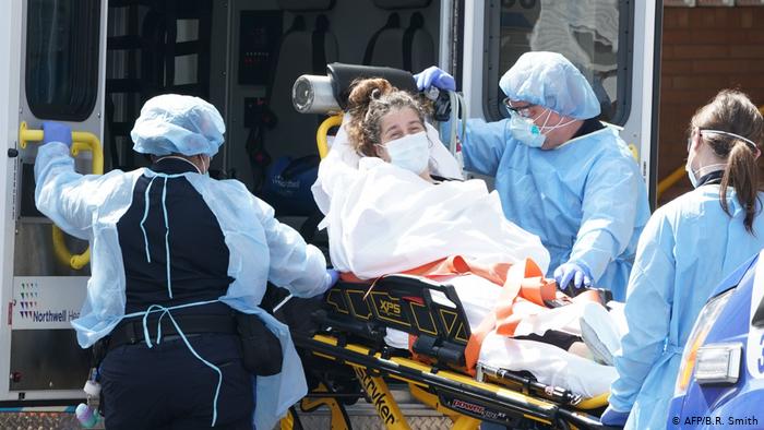 ولاية نيويورك تسجّل أقلّ من 100 وفاة بكورونا خلال 24 ساعة