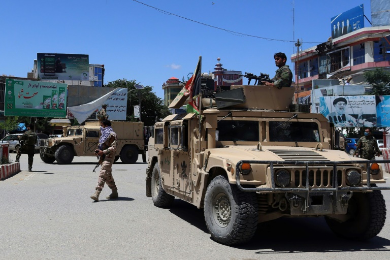 قوات أمن أفغانية في قندوز في 19 أيار/مايو 2020.