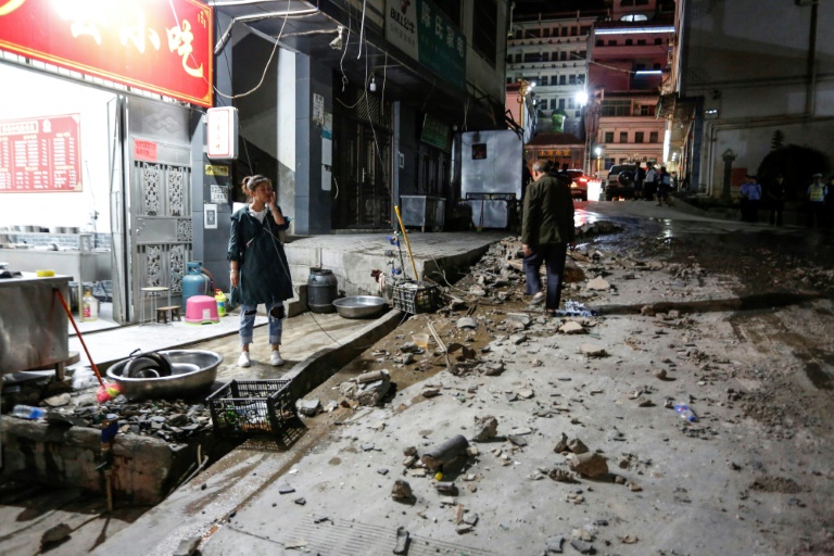 أربعة قتلى بزلزال في جنوب غرب الصين