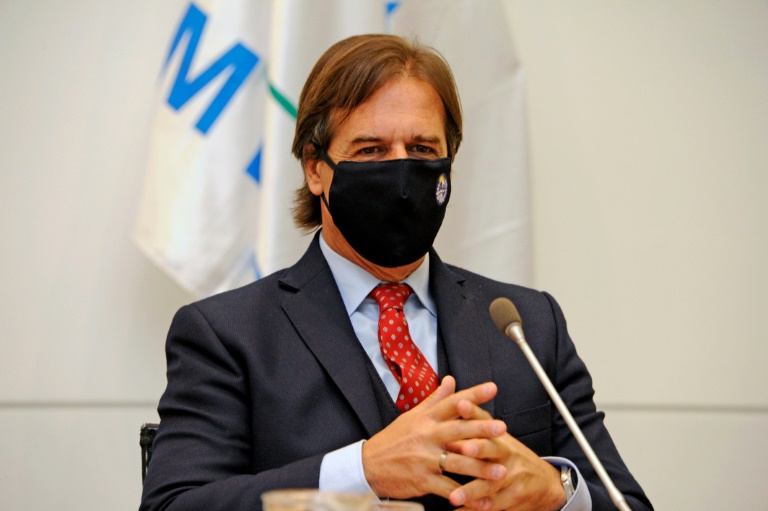 رئيس الأوروغواي في الحجر الصحي بعد اجتماع مع موظفة مصابة بكوفيد-19