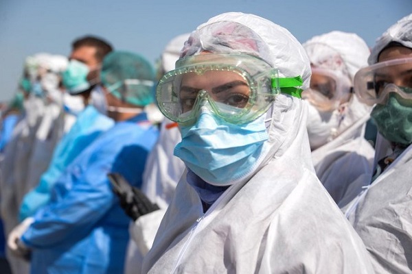 أطباء عراقيون في مواجهة كورونا