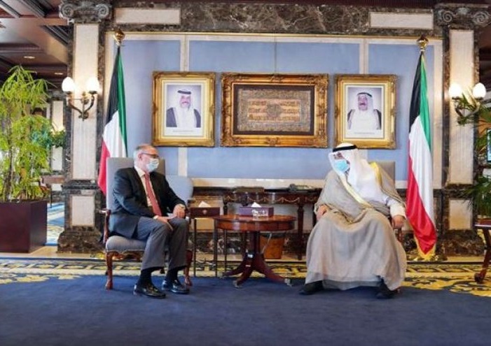 بغداد تدعو الكويت لجدولة التعويضات وللاستثمار في العراق